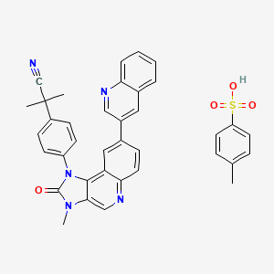 2-Methyl-2-(4-(3-methyl-2-oxo-8-(quinolin-3-yl)-2,3-dihydro-1H-imidazo[4,5-c]quinolin-1-yl)phenyl)propanenitrile 4-Methylbenzenesulfonate