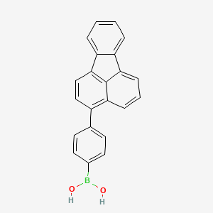 (4-(Fluoranthen-3-yl)phenyl)boronic acid