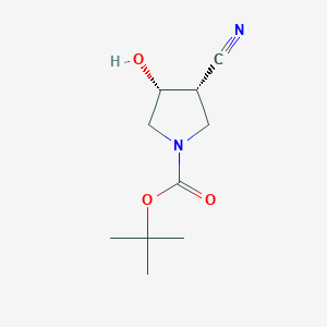 tert-Butyl (3S,4R)-3-cyano-4-hydroxypyrrolidine-1-carboxylate