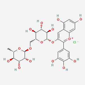 5,7-Dihydroxy-3-(((2S,3R,4S,5S,6R)-3,4,5-trihydroxy-6-((((2R,3R,4R,5R,6S)-3,4,5-trihydroxy-6-methyltetrahydro-2H-pyran-2-yl)oxy)methyl)tetrahydro-2H-pyran-2-yl)oxy)-2-(3,4,5-trihydroxyphenyl)chromenylium chloride