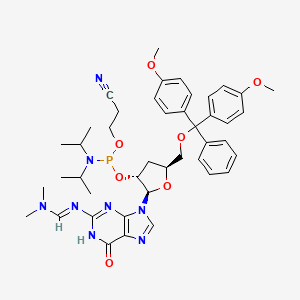 (2R,3R,5S)-5-((Bis(4-methoxyphenyl)(phenyl)methoxy)methyl)-2-(2-(((E)-(dimethylamino)methylene)amino)-6-oxo-3,6-dihydro-9H-purin-9-yl)tetrahydrofuran-3-yl (2-cyanoethyl) diisopropylphosphoramidite